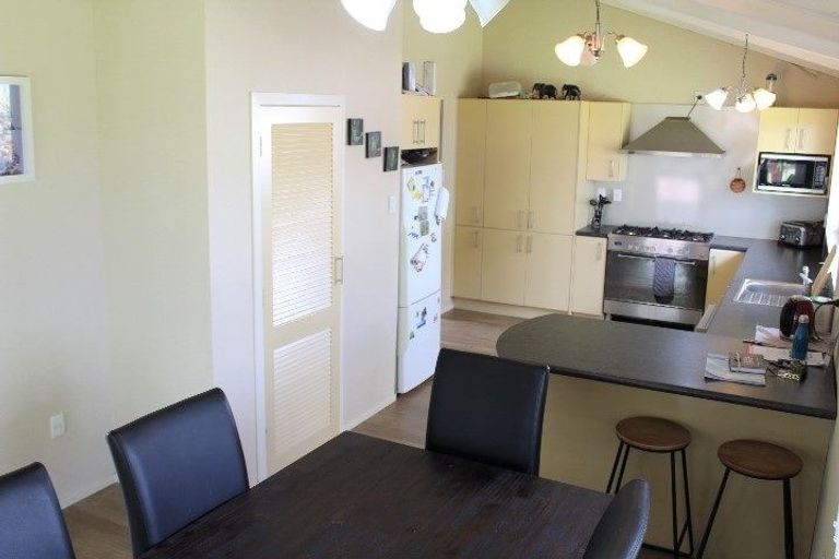 Photo of property in 6 Marlborough Place, Tokoroa, 3420