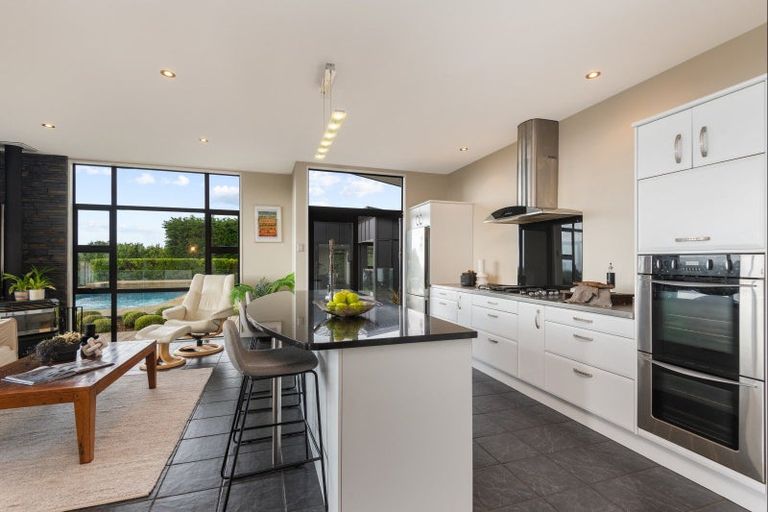 Photo of property in 27 Wake Place, Aokautere, Palmerston North, 4471