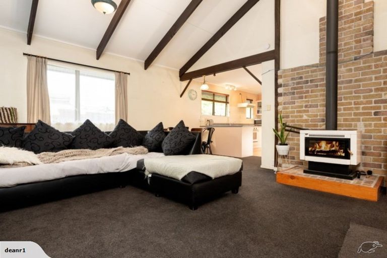 Photo of property in 75 Dickson Road, Papamoa Beach, Papamoa, 3118