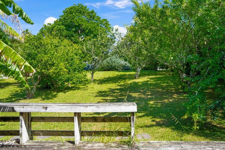 Photo of property in 45 Rock Isle Road, Torbay, Auckland, 0630