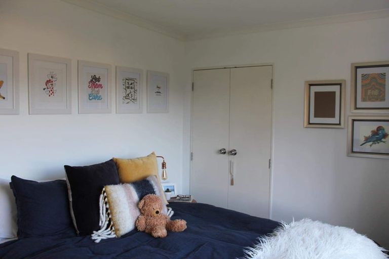 Photo of property in 16 Malcolm Street, Martinborough, 5711