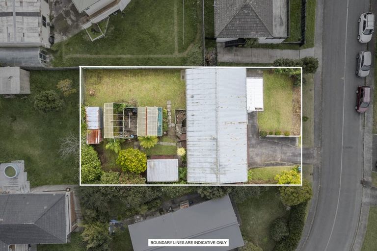 Photo of property in 3 Hartley Terrace, Massey, Auckland, 0614