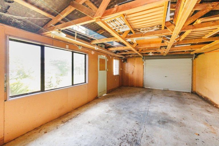 Photo of property in 53 Ruamahanga Crescent, Terrace End, Palmerston North, 4410