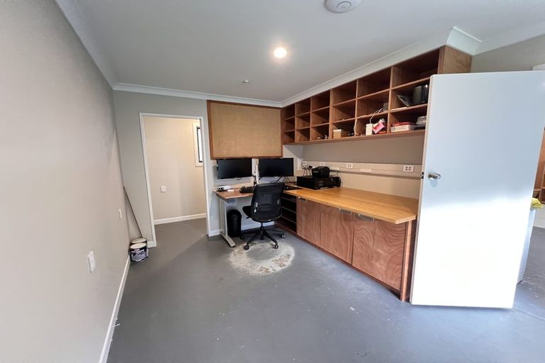 Photo of property in 45 Gillespies Road, Birchville, Upper Hutt, 5018