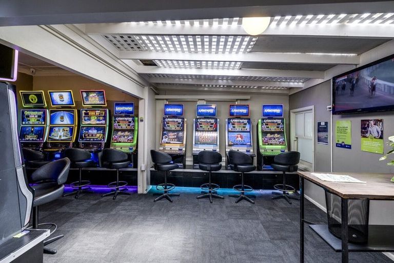 Photo of property in 340 Meeanee Road, Meeanee, Napier, 4112