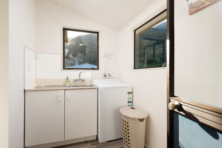 Photo of property in 12 Field Terrace, Okiwi Bay, French Pass, 7193