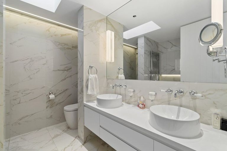 Photo of property in 12 Bay Rise, Wanaka, 9305