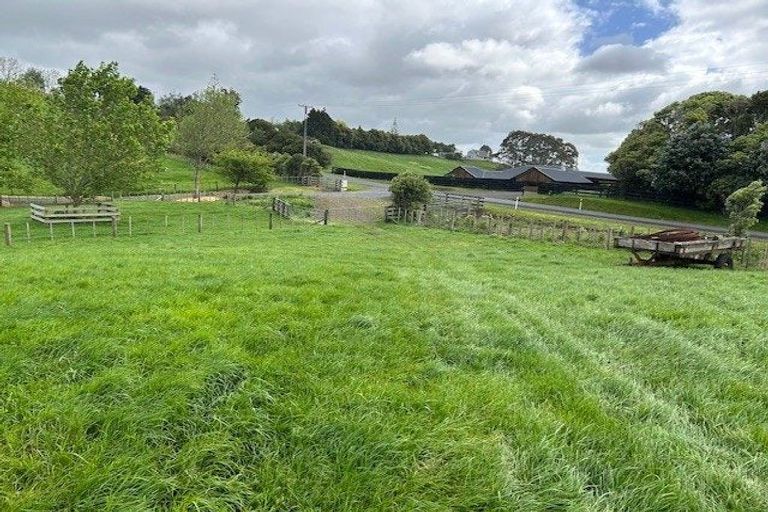 Photo of property in 279 Hunter Road, Patumahoe, Pukekohe, 2679