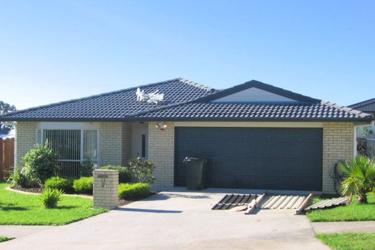 Photo of property in 33 Highfields Terrace, Henderson, Auckland, 0612