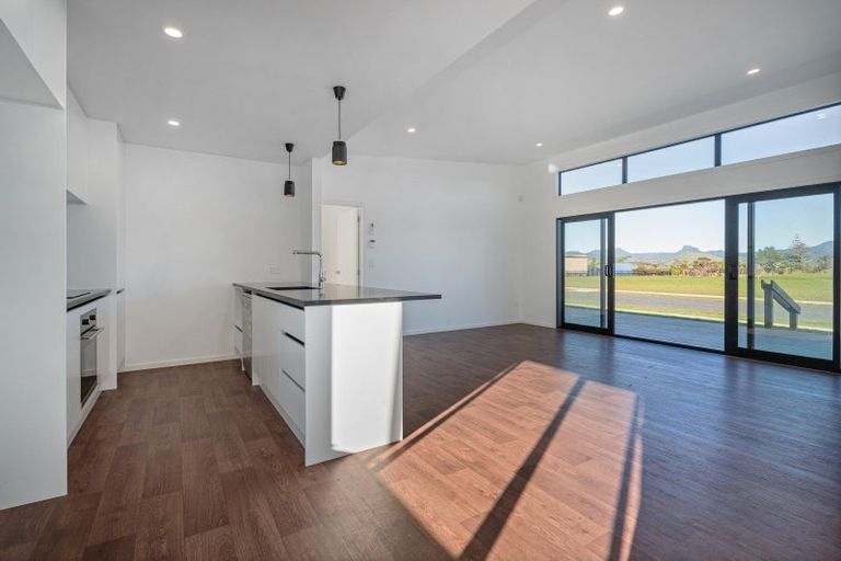 Photo of property in 300 Harbour Drive East, Matarangi, Whitianga, 3592