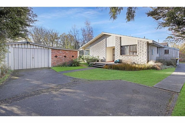 Photo of property in 212 High Street, Oxford, 7430