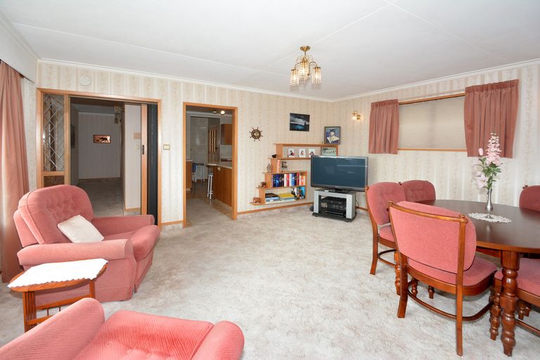 Photo of property in 32 Bangor Terrace, Kew, Dunedin, 9012