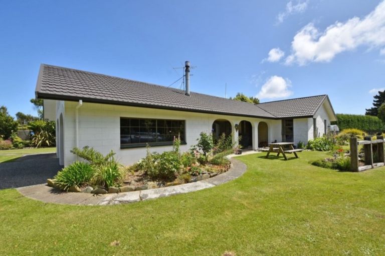 Photo of property in 44 Watt Road, Otatara, Invercargill, 9879
