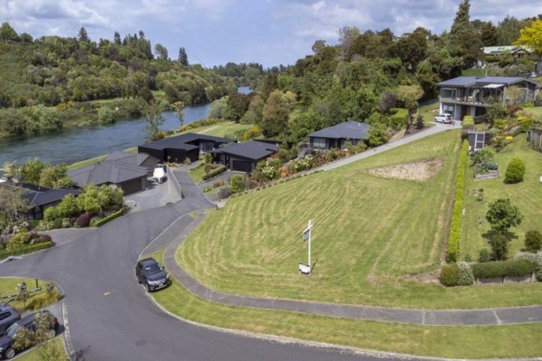 Photo of property in 12 Stevenson Way, Rangatira Park, Taupo, 3330