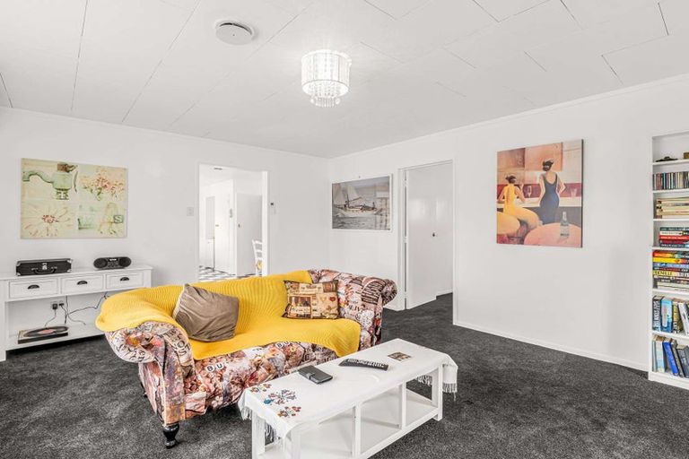 Photo of property in 10a Rira Street, Marton, 4710