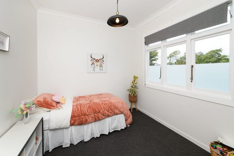 Photo of property in 23 Frederick Street, Terrace End, Palmerston North, 4410