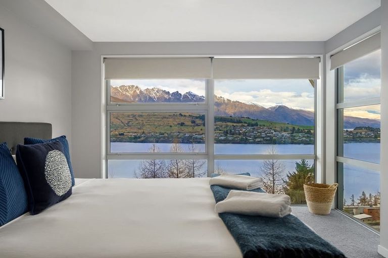 Photo of property in 1/11 Gum Lane, Queenstown, 9300