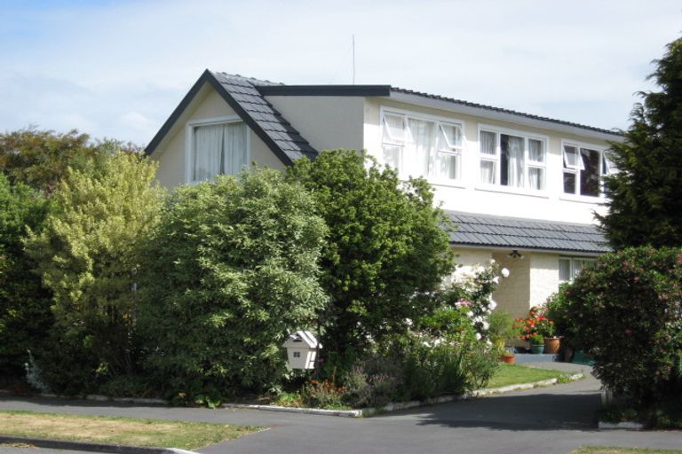 Photo of property in 29 Kent Lodge Avenue, Avonhead, Christchurch, 8042