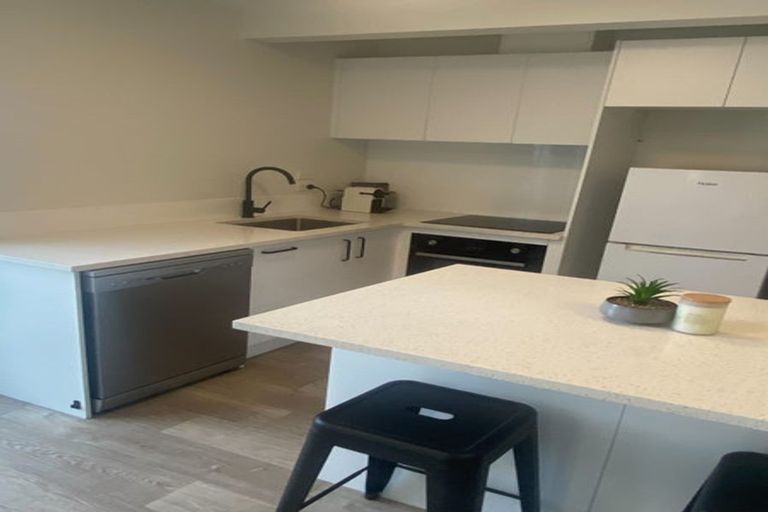 Photo of property in 2/36 Anne Mclean Drive, Bayview, Auckland, 0629