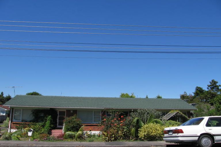 Photo of property in 1/26 Wolsley Avenue, Milford, Auckland, 0620