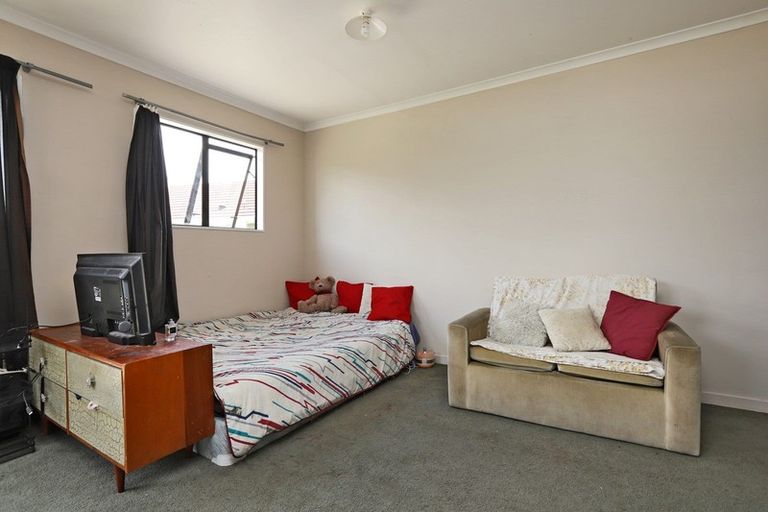 Photo of property in 308 Tui Place, Camberley, Hastings, 4120