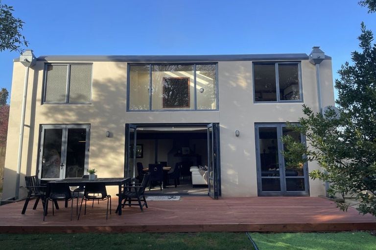 Photo of property in 10 Oxford Road, Rangiora, 7400