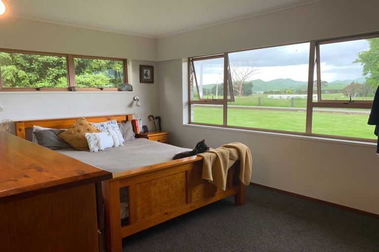 Photo of property in 1008 Cowper Road, Dannevirke, 4976