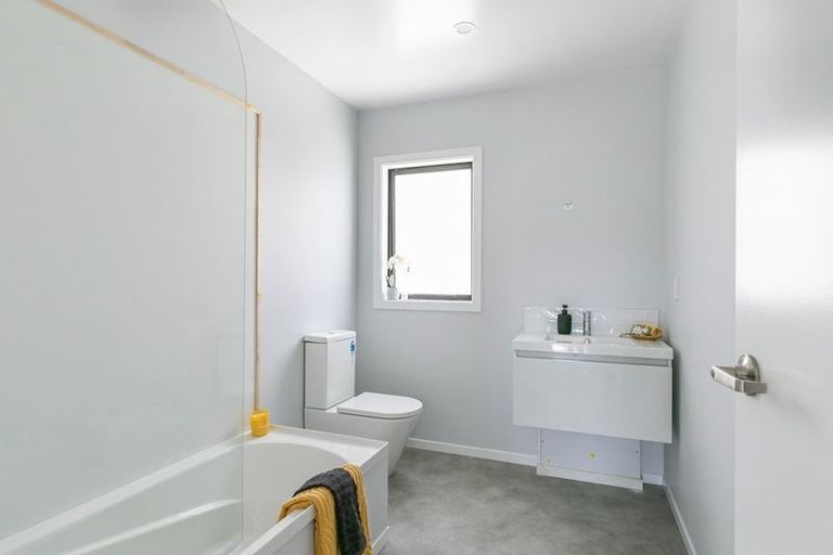 Photo of property in 6 Woodcarver Lane, Titahi Bay, Porirua, 5022