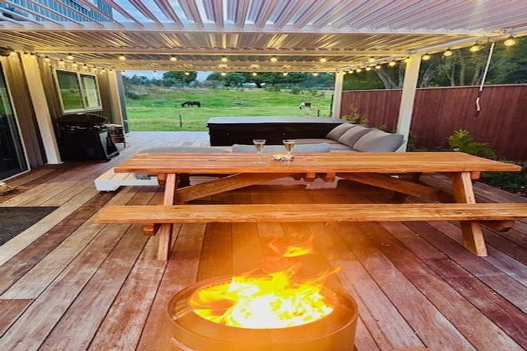 Photo of property in 19 Te Herekiekie Street, Turangi, 3334