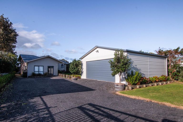 Photo of property in 31 Dillon Street, Waihi Beach, 3611