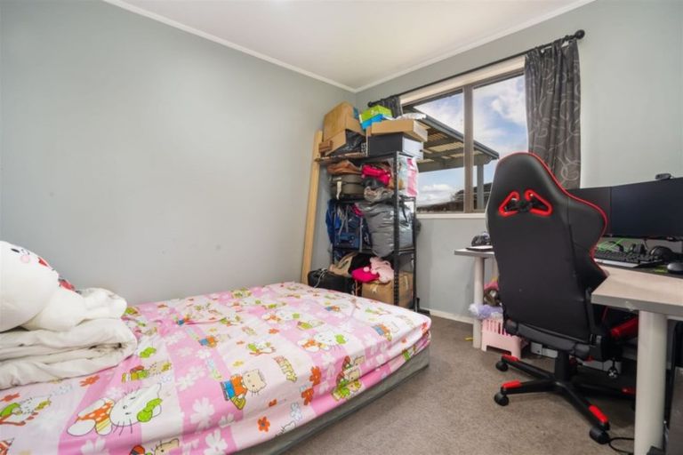 Photo of property in 6 Lema Place, Clover Park, Auckland, 2019