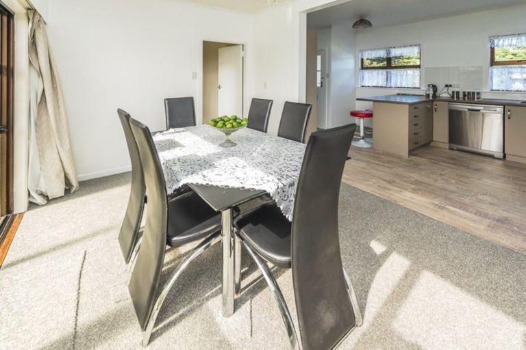 Photo of property in 62 Mount View Road, Bastia Hill, Whanganui, 4500