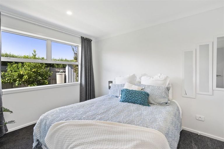 Photo of property in 40 Okarito Avenue, Levin, 5510