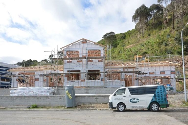 Photo of property in 103 Kakariki Grove, Waikanae, 5036