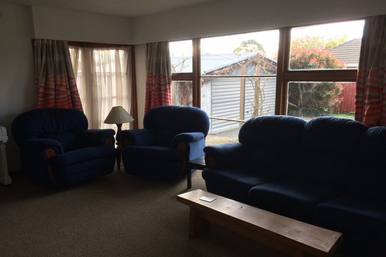 Photo of property in 25 Haslett Place, Upper Riccarton, Christchurch, 8041