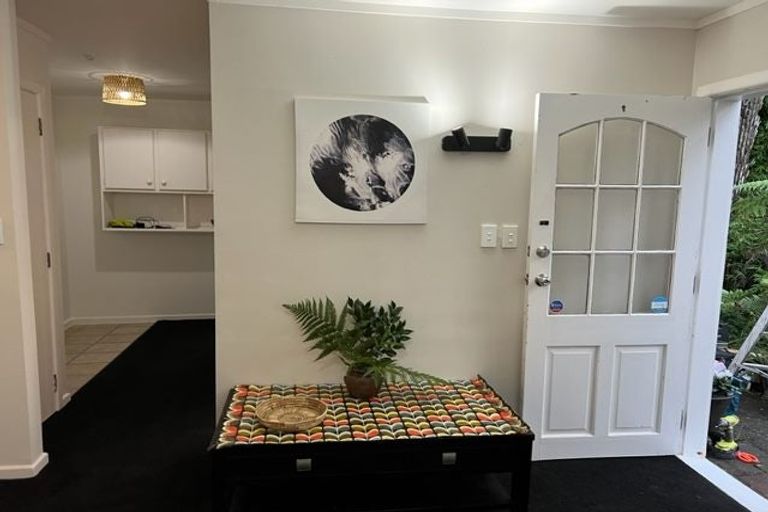 Photo of property in 537 South Titirangi Road, Titirangi, Auckland, 0604