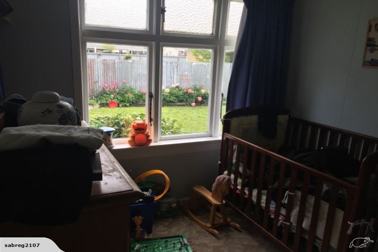 Photo of property in 17 Montrose Avenue, Culverden, 7392