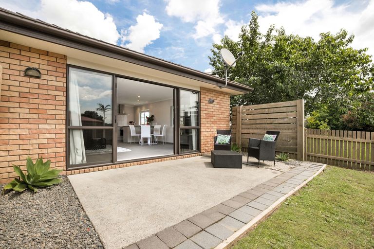 Photo of property in 12 Wairua Place, Pukekohe, 2120