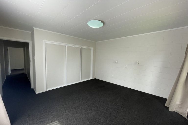 Photo of property in 9 Prudence Place, Oakura, 4314