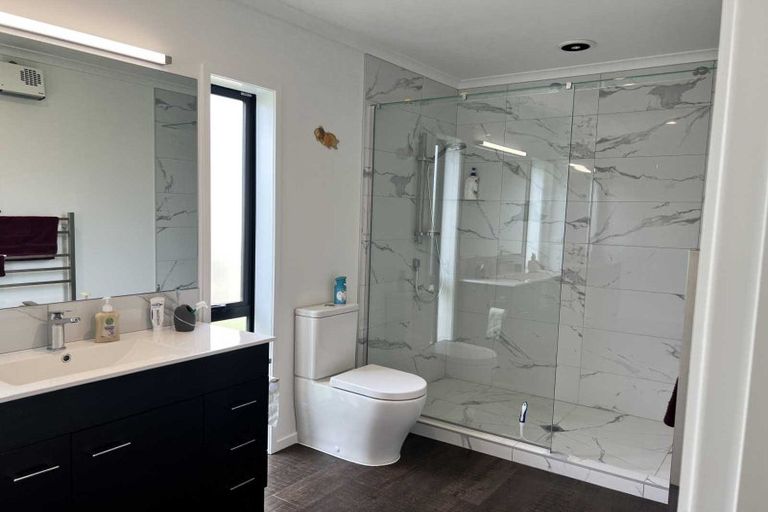 Photo of property in 9 Lady Jocelyn Place, Whitianga, 3510