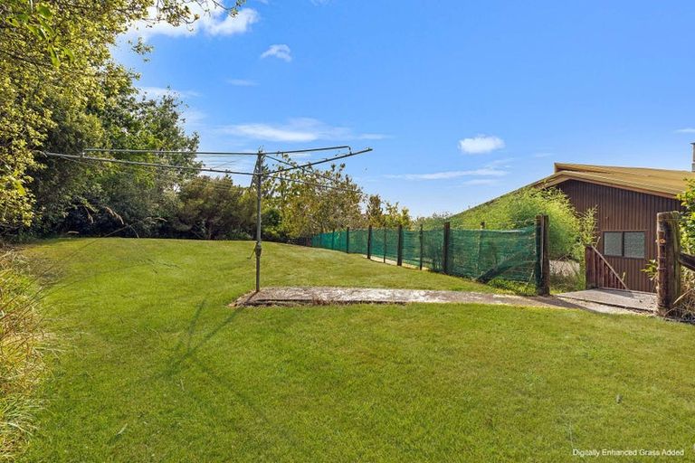 Photo of property in 9 Marshall Road, Hunterville, 4730