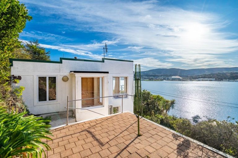 Photo of property in 10 Ivanhoe Road, The Cove, Dunedin, 9077