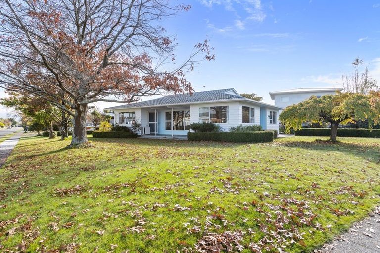 Photo of property in 4 Fairbrother Street, Carterton, 5713