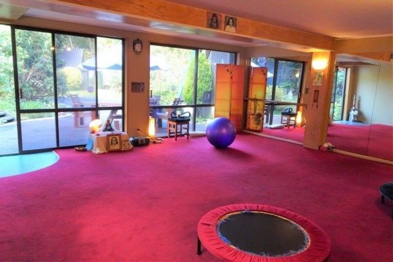 Photo of property in 8 Leith Crescent, Greymouth, 7805