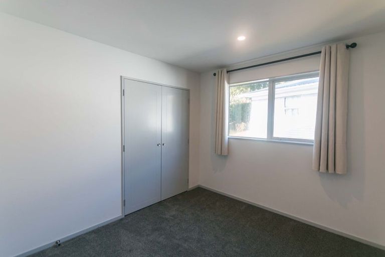 Photo of property in 20 Beach Road, Castor Bay, Auckland, 0620