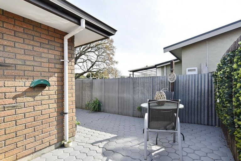 Photo of property in 3/818 Main North Road, Belfast, Christchurch, 8051