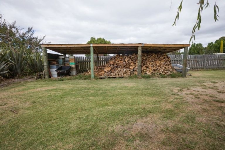 Photo of property in 10 Miller Street, Otane, 4202