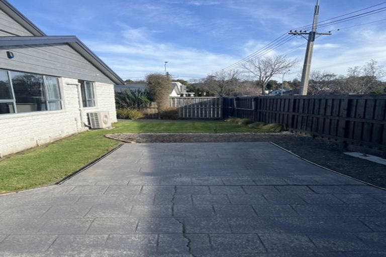 Photo of property in 1/4 Kotare Street, Fendalton, Christchurch, 8041