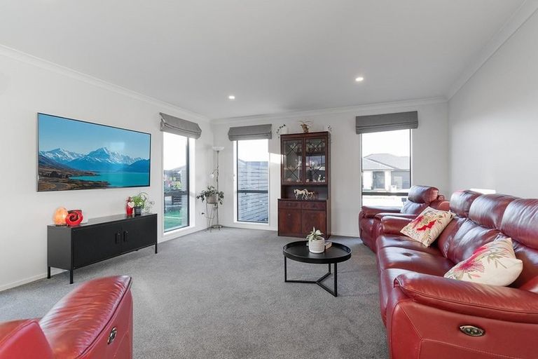 Photo of property in 4 Pierce Street, Marshland, Christchurch, 8083