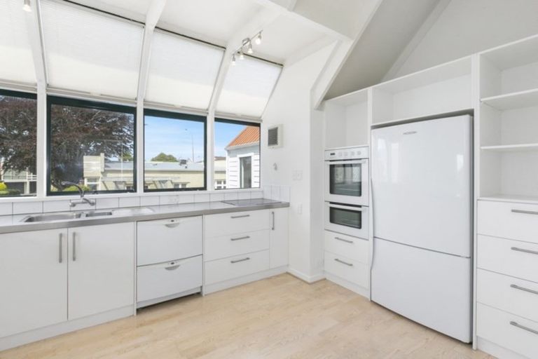 Photo of property in 245 Highgate, Roslyn, Dunedin, 9010